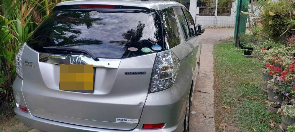 Honda Fit 2012 - பயன்படுத்தப்பட்டது கார் sale in Sri Lanka - patpat.lk