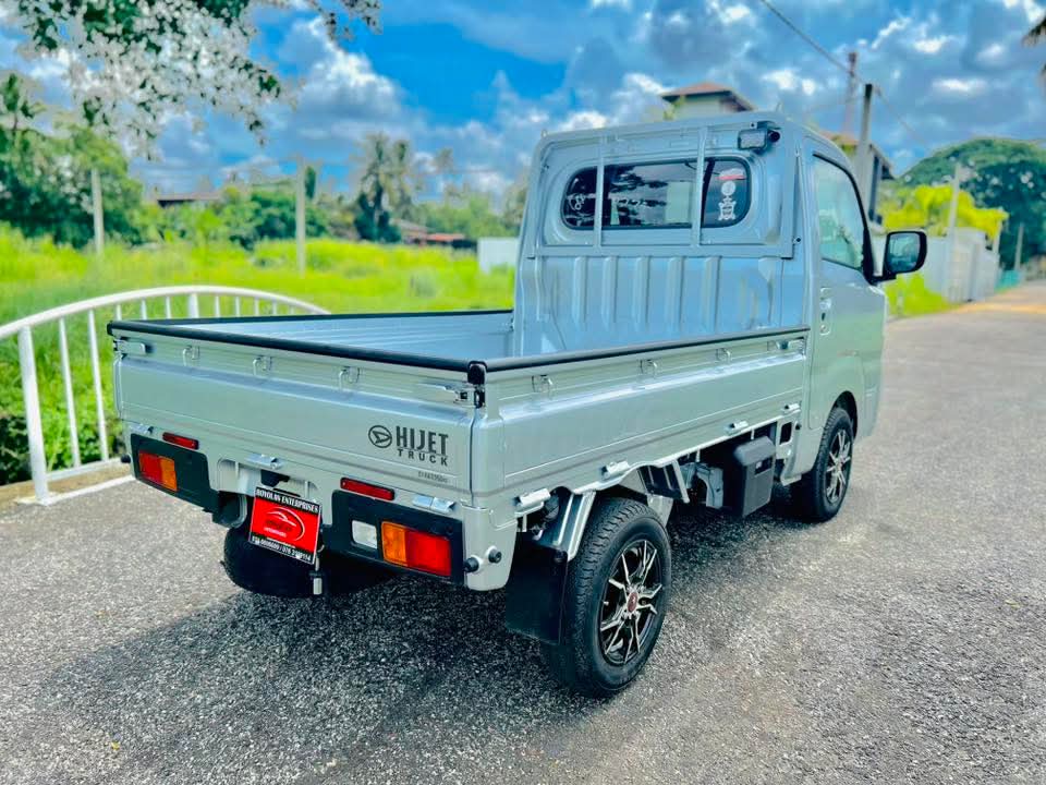 Daihatsu Hijet 2025 - மறுசீரமைக்கப்பட்டது டிரக் sale in Sri Lanka - patpat.lk