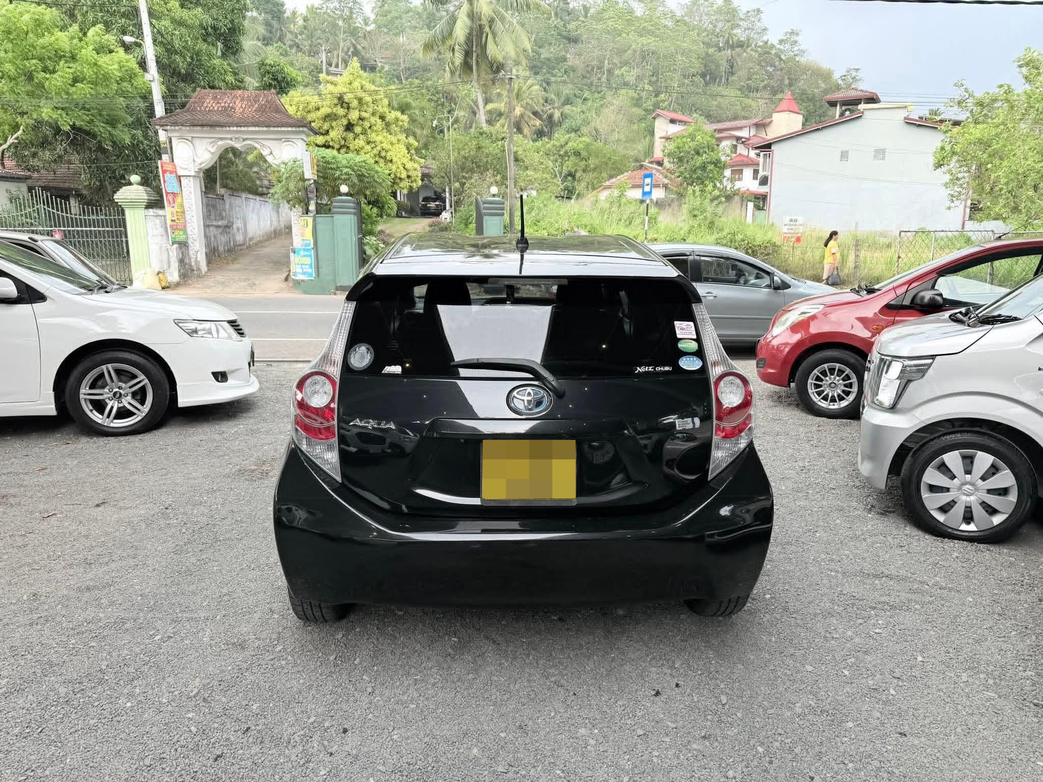 Toyota Aqua 2013 - Used Car sale in Sri Lanka - patpat.lk