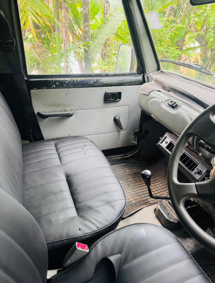 Mahindra Bolero 2014 - பயன்படுத்தப்பட்டது டிரக் sale in Sri Lanka - patpat.lk