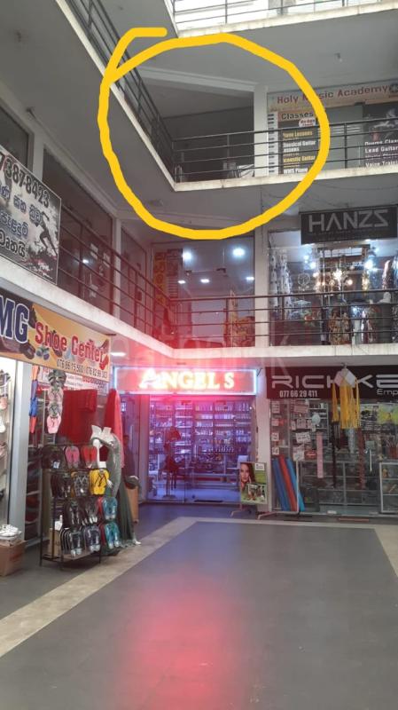 Advertisement image 1