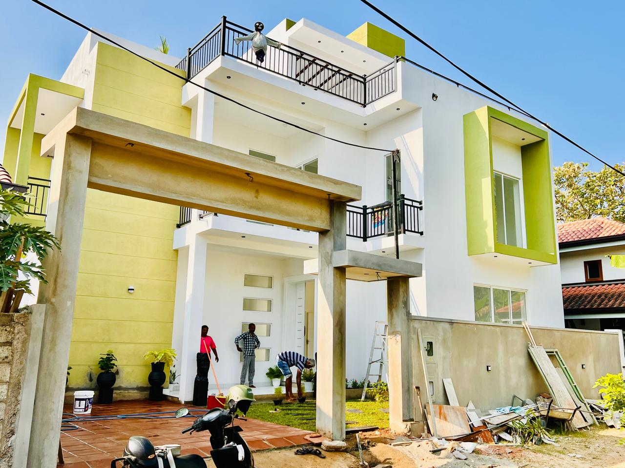 ads-image-1