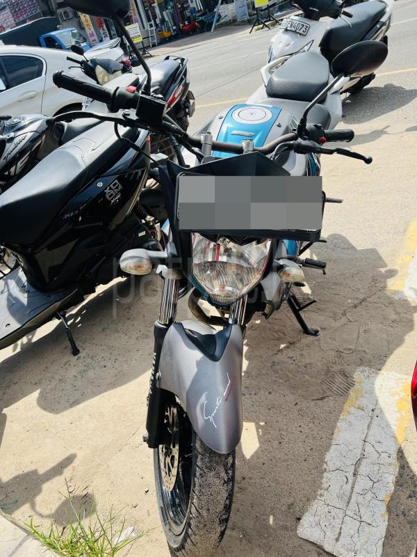 Yamaha FZ 2018 - Used Bike sale in Sri Lanka - patpat.lk