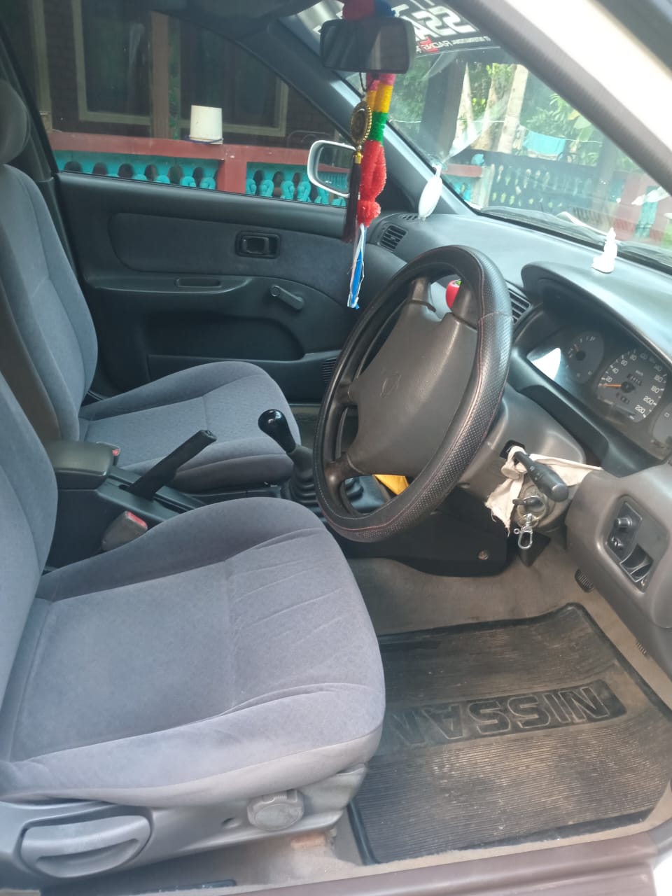 Nissan Sunny 1997 - Used Car sale in Sri Lanka - patpat.lk