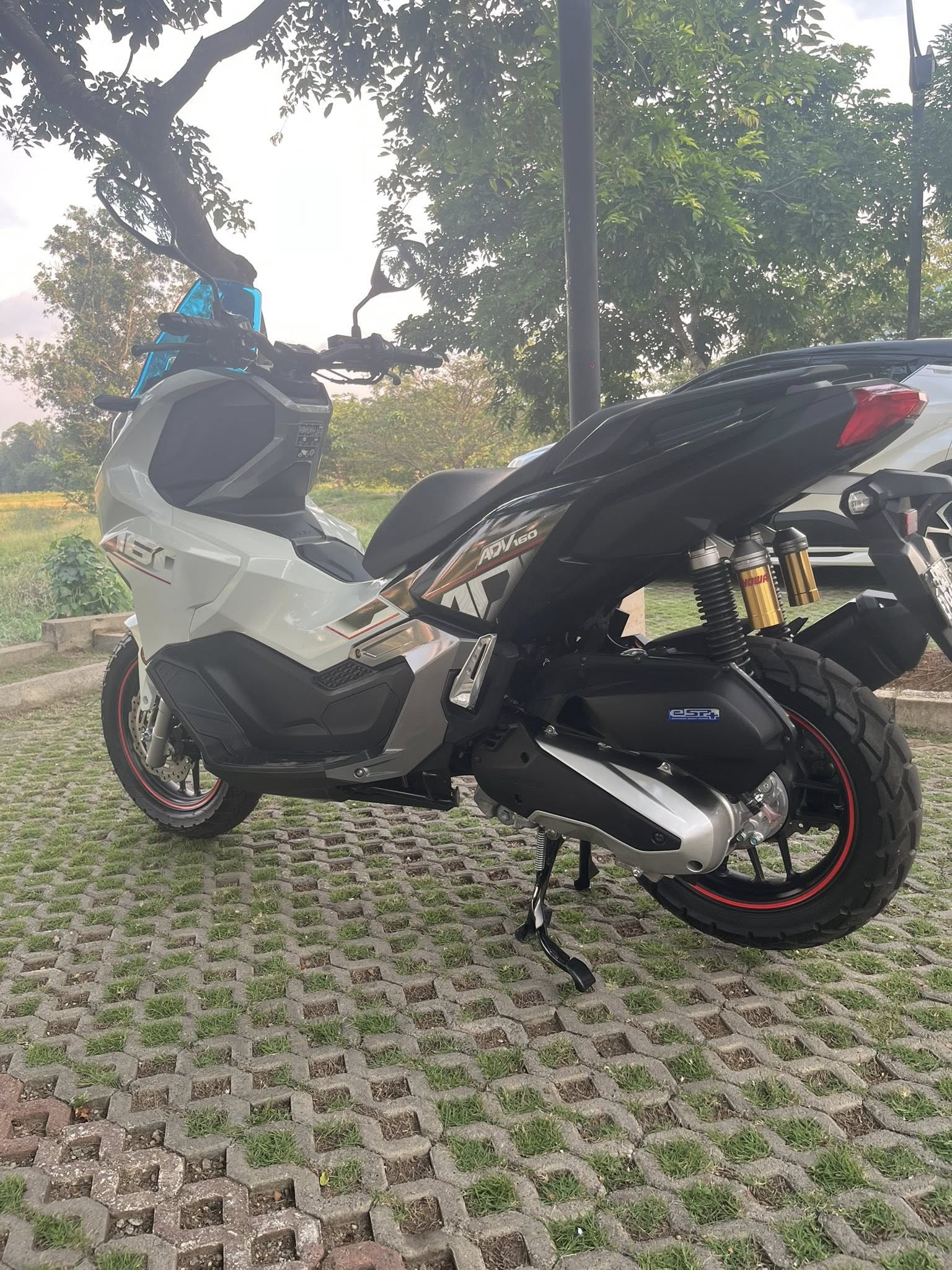 Honda ADV 2024 - Brand New Bike sale in Sri Lanka - patpat.lk