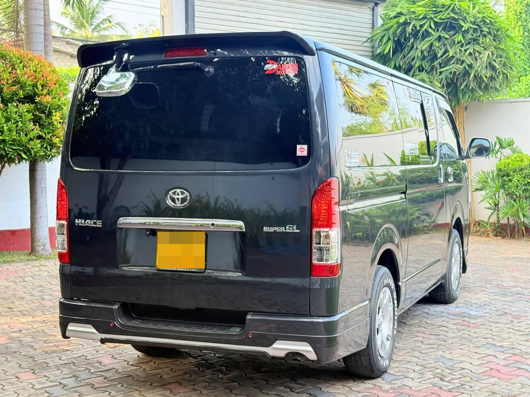 Toyota Super GL 2005 - Used Van sale in Sri Lanka - patpat.lk