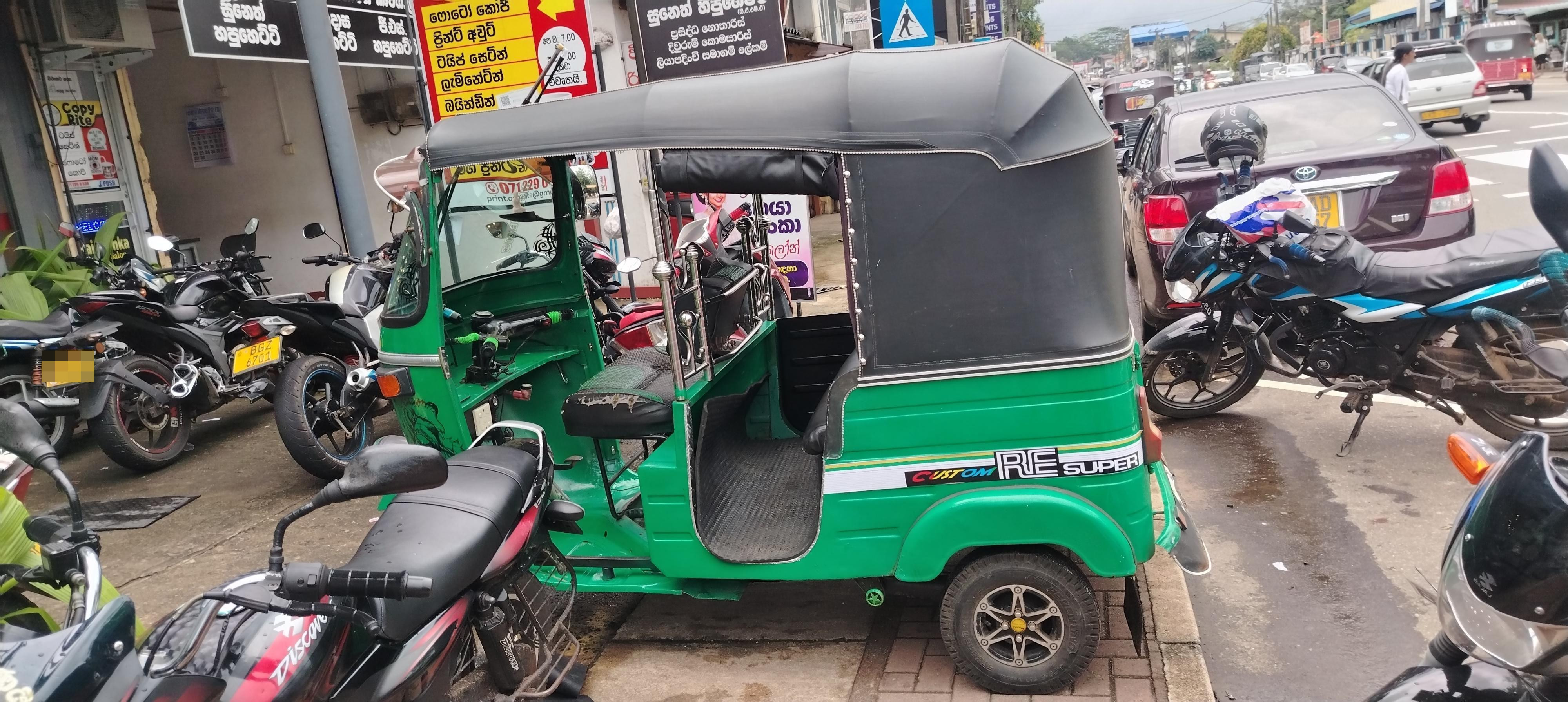 Bajaj 2 stroke 2006 - பயன்படுத்தப்பட்டது முச்சக்கர வண்டி sale in Sri Lanka - patpat.lk