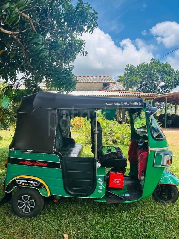 Bajaj 4 stroke 2012 - பயன்படுத்தப்பட்டது முச்சக்கர வண்டி sale in Sri Lanka - patpat.lk