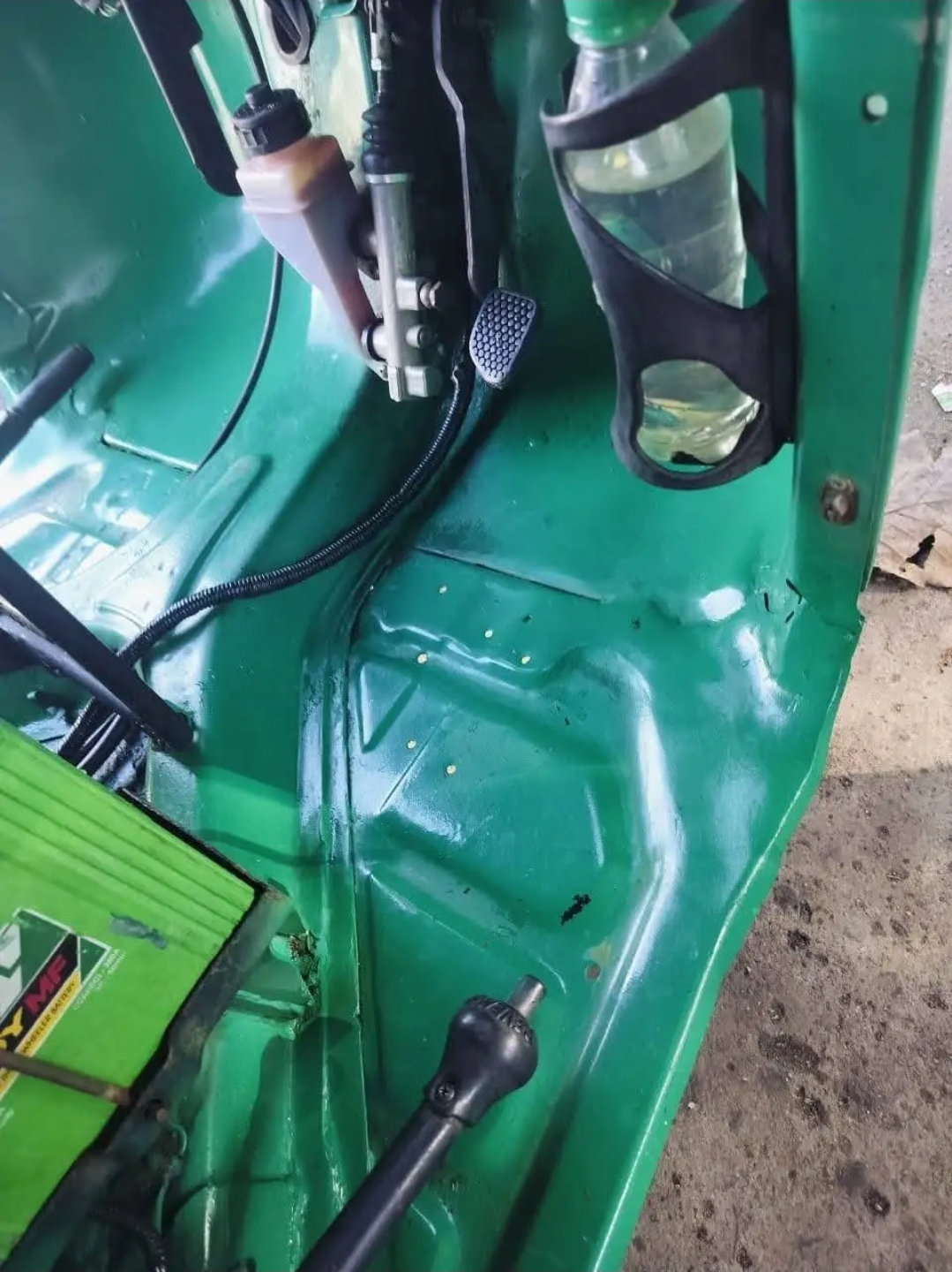 Bajaj Three Wheel 2015 - பயன்படுத்தப்பட்டது முச்சக்கர வண்டி sale in Sri Lanka - patpat.lk