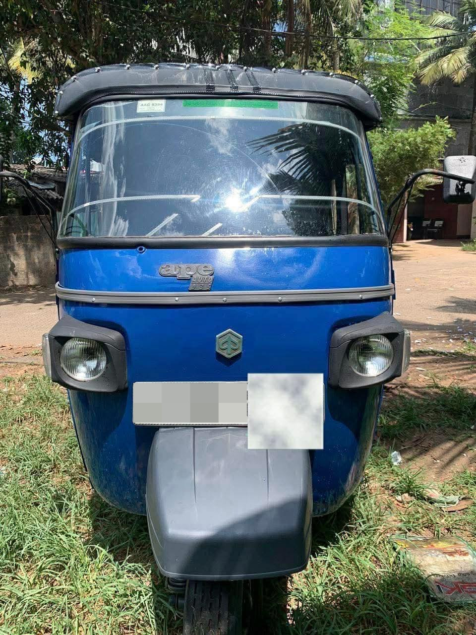 Piaggio Three Wheel 2012 - Used Three wheeler sale in Sri Lanka - patpat.lk