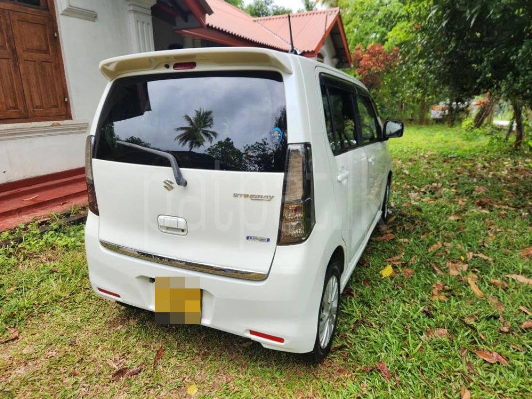 Advertisement image 4