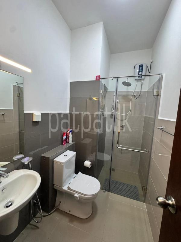 Furnished Apartment for Sale in Wellawatta (Colombo 06)