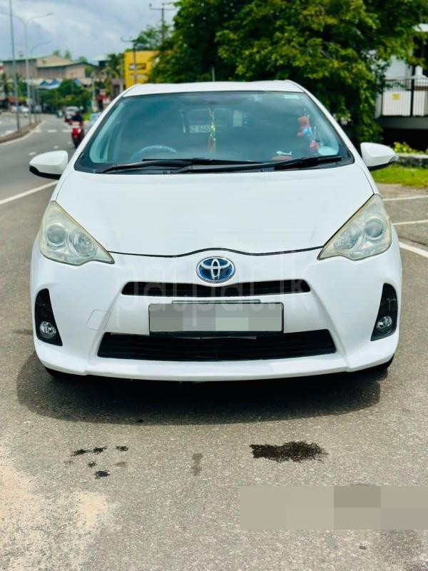 Toyota Aqua 2013 - භාවිතා කරන ලද කාර් sale in Sri Lanka - patpat.lk