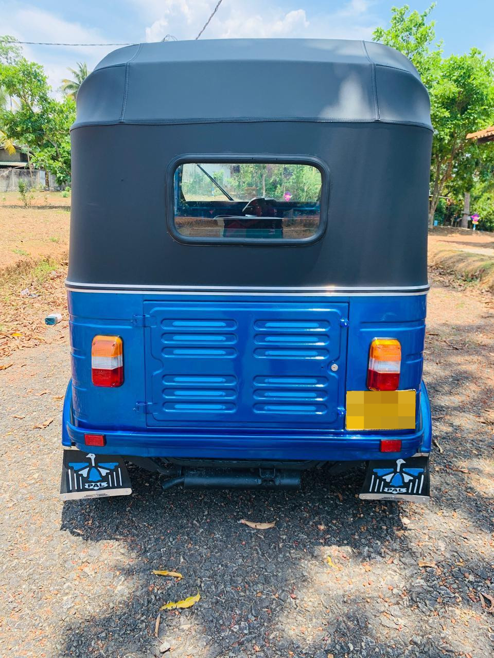 Bajaj Three Wheel 2010 - Used Three wheeler sale in Sri Lanka - patpat.lk