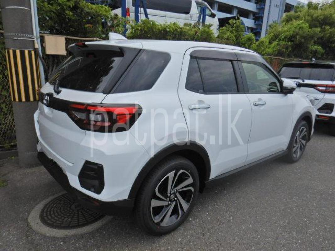 Advertisement image 3