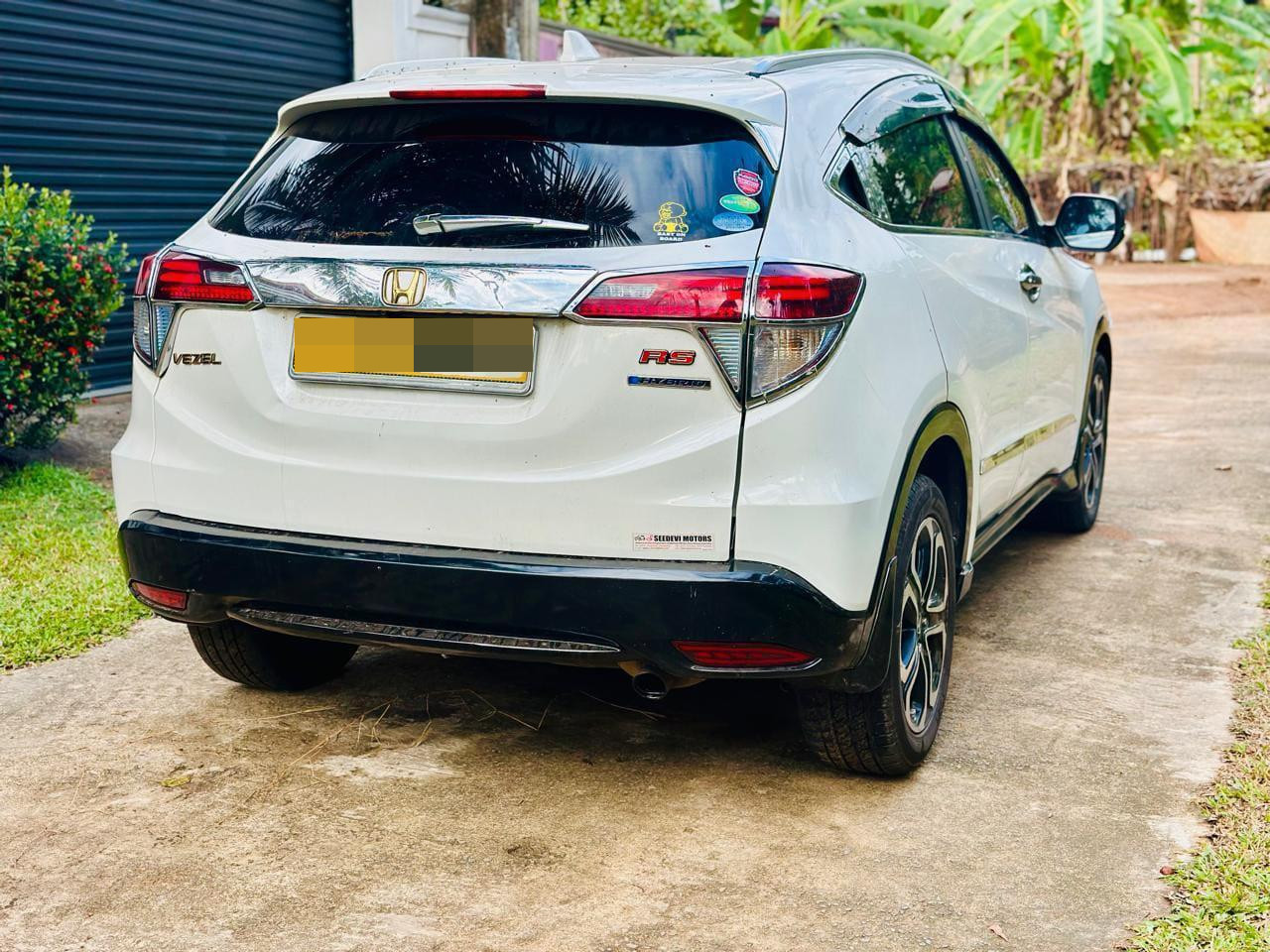 Advertisement image 4