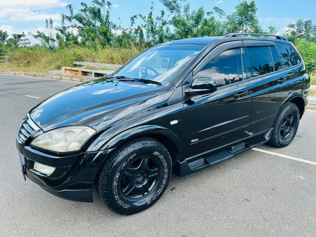 Micro Kyron 2011 - Used SUV sale in Sri Lanka - patpat.lk