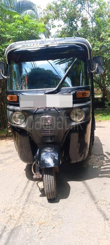 Bajaj 4 stroke 2016 - பயன்படுத்தப்பட்டது முச்சக்கர வண்டி sale in Sri Lanka - patpat.lk