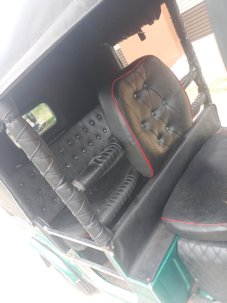 Bajaj 2 stroke 2006 - பயன்படுத்தப்பட்டது முச்சக்கர வண்டி sale in Sri Lanka - patpat.lk