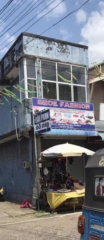 Advertisement image 1