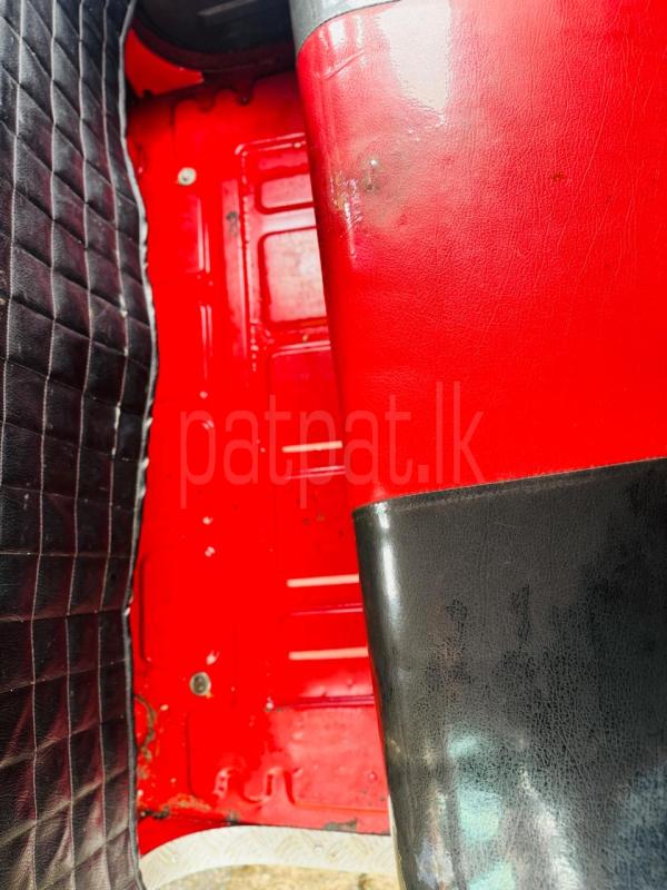 Bajaj 4 stroke 2010 - භාවිතා කරන ලද ත්‍රිරෝද රථය sale in Sri Lanka - patpat.lk