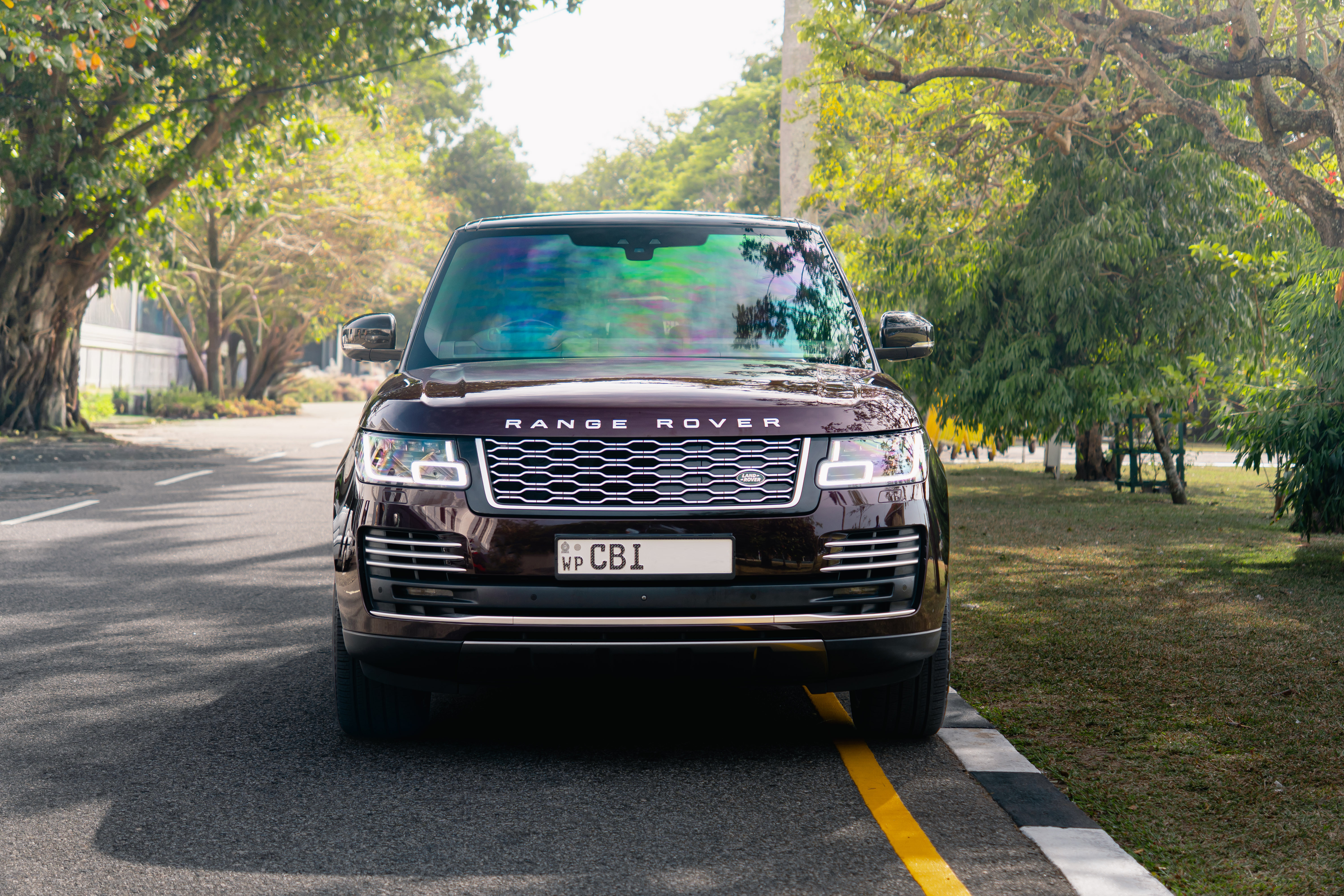 Land Rover Range Rover 2018 - භාවිතා කරන ලද SUV රථය sale in Sri Lanka - patpat.lk