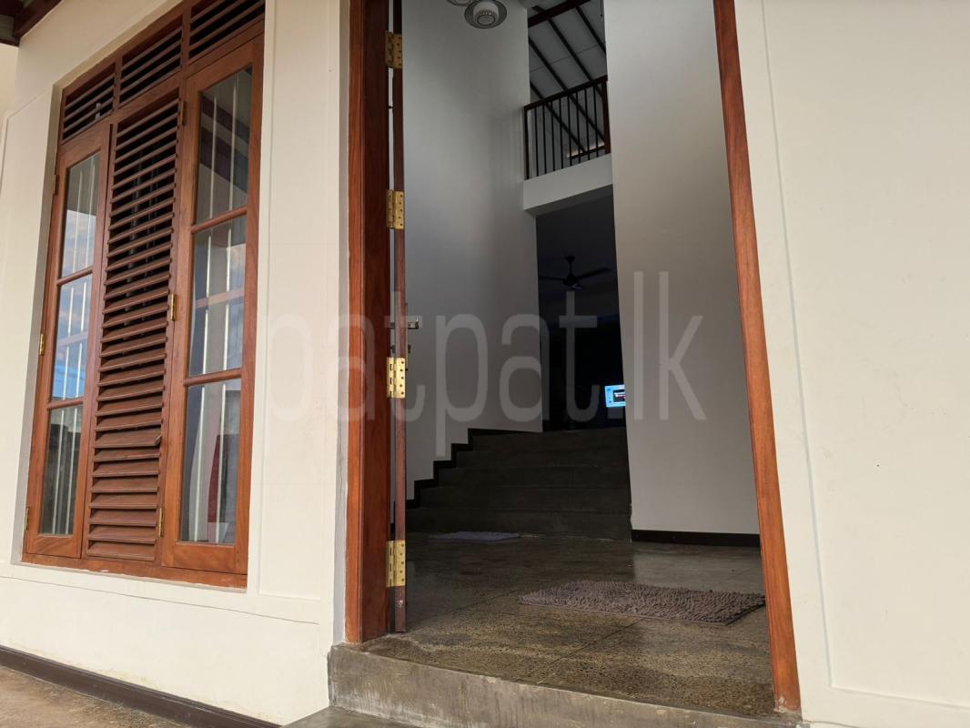 House for Sale in Ahungalla