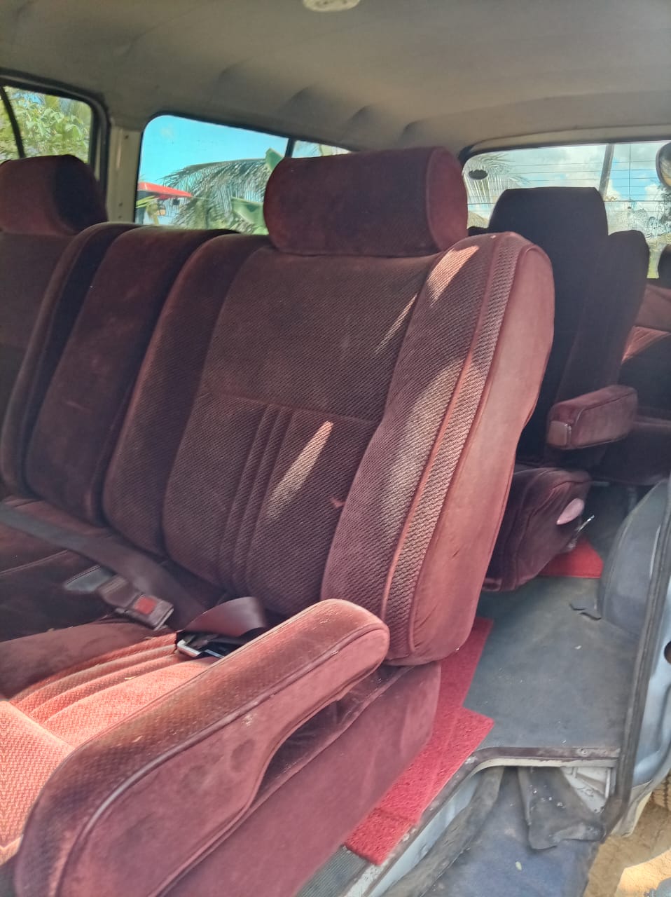 Toyota Hiace 2009 - Used Van sale in Sri Lanka - patpat.lk