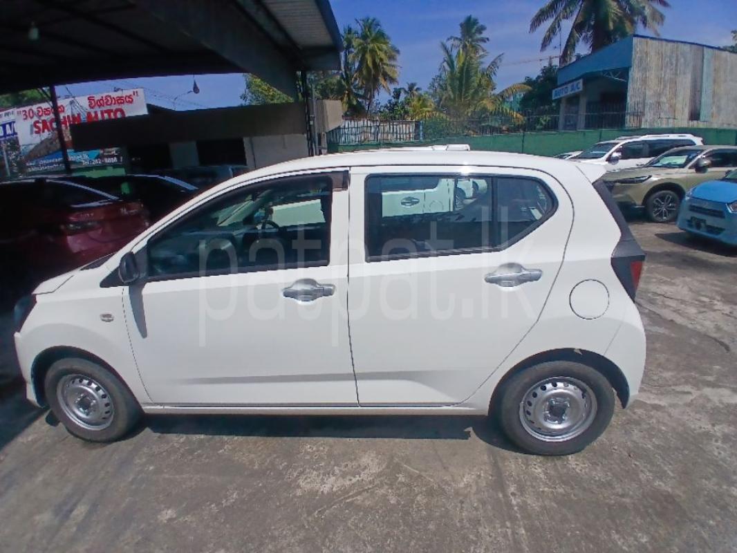 Advertisement image 4