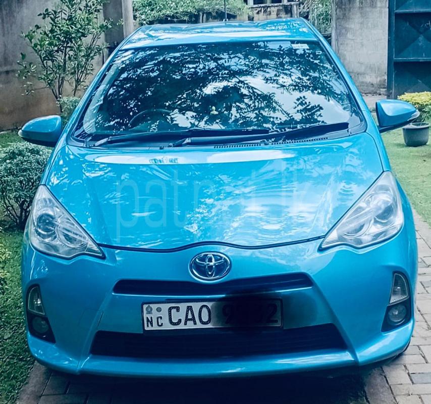 Toyota Aqua 2013 - Used Car sale in Sri Lanka - patpat.lk