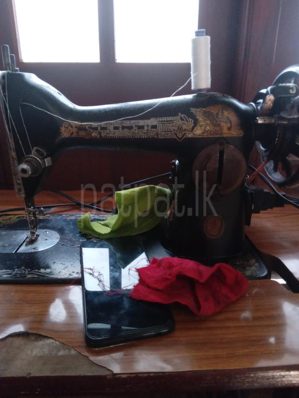 singer sewing maching for sale ads-image-1