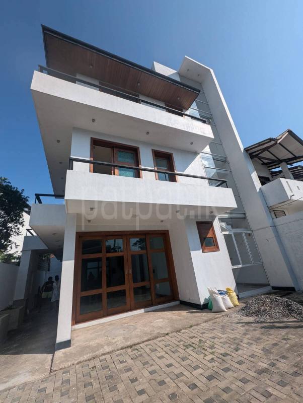 House for Sale in Wattala ads-image-1