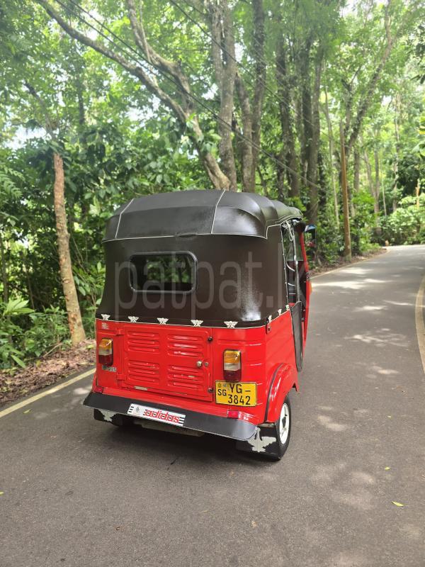 Bajaj 4 stroke 2011 - Used Three wheeler sale in Sri Lanka - patpat.lk