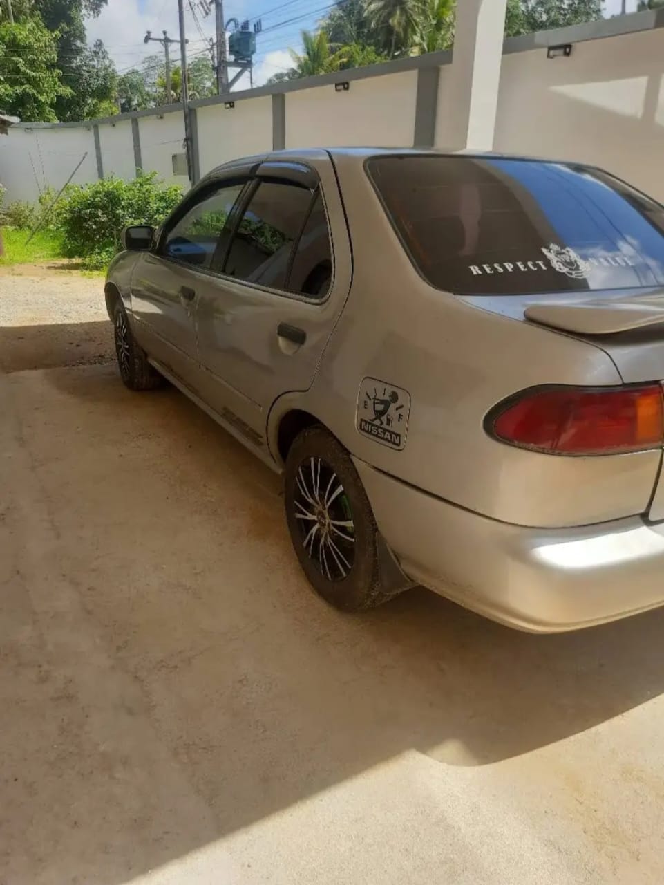 Nissan FB 14 1995 - பயன்படுத்தப்பட்டது கார் sale in Sri Lanka - patpat.lk