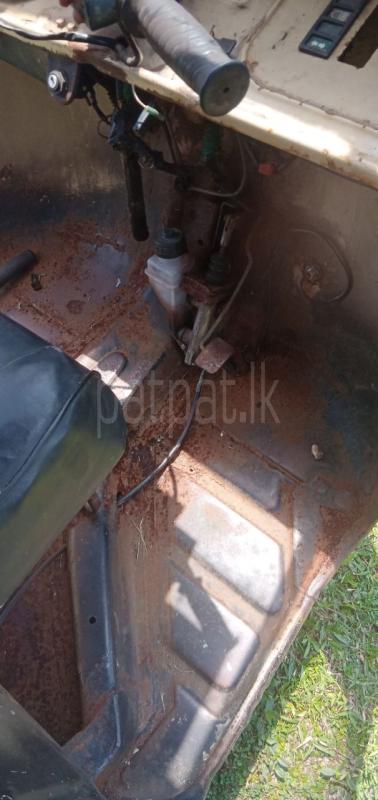 Advertisement image 4