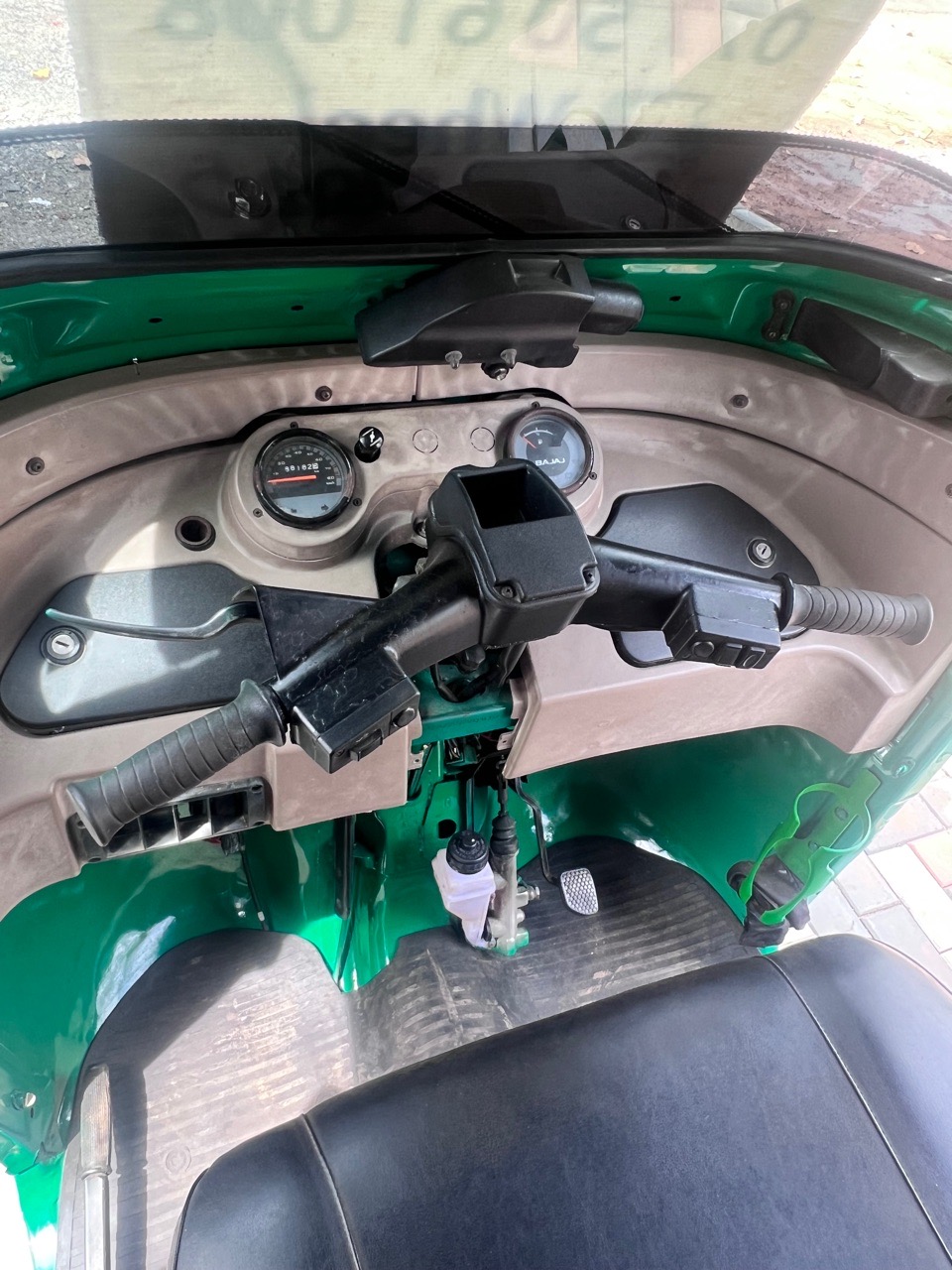 Bajaj Three Wheel 2016 - Used Three wheeler sale in Sri Lanka - patpat.lk