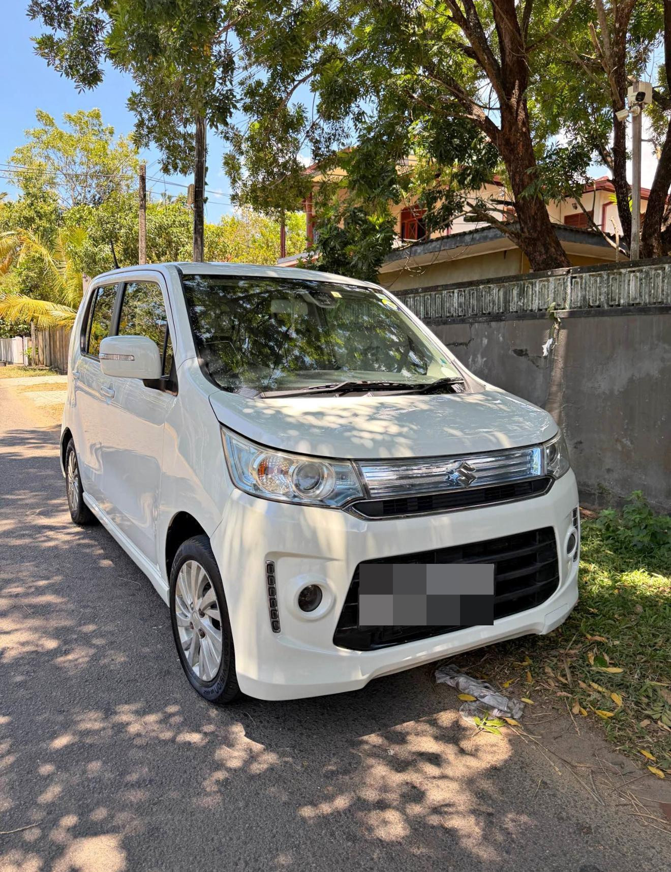 Suzuki Wagon R 2014 ads-image-1