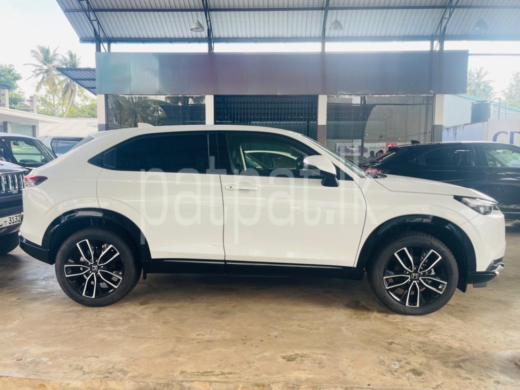 Advertisement image 3