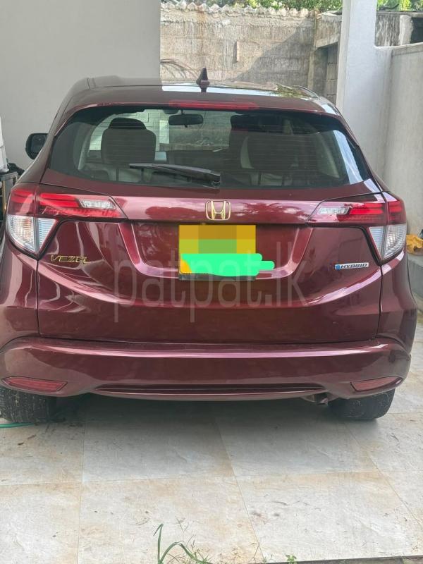 Honda Vezel 2014 - Used SUV sale in Sri Lanka - patpat.lk