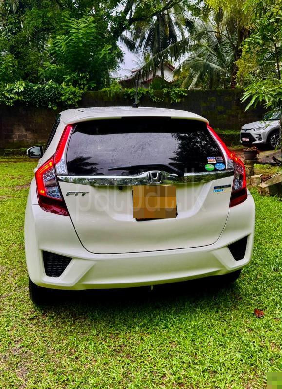 Honda Fit 2015 - Reconditioned Car sale in Sri Lanka - patpat.lk