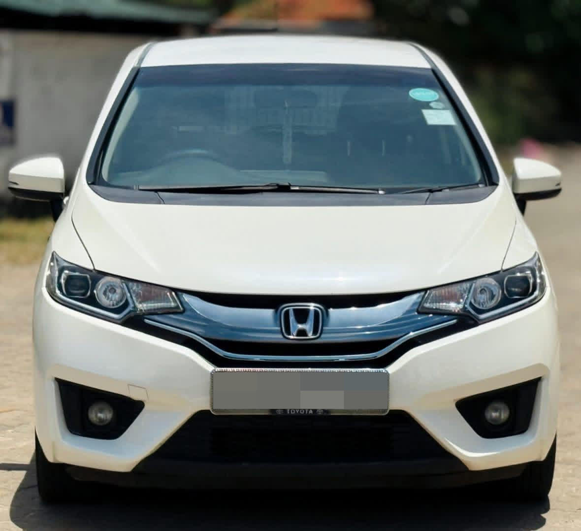 Honda Fit 2014 - භාවිතා කරන ලද කාර් sale in Sri Lanka - patpat.lk