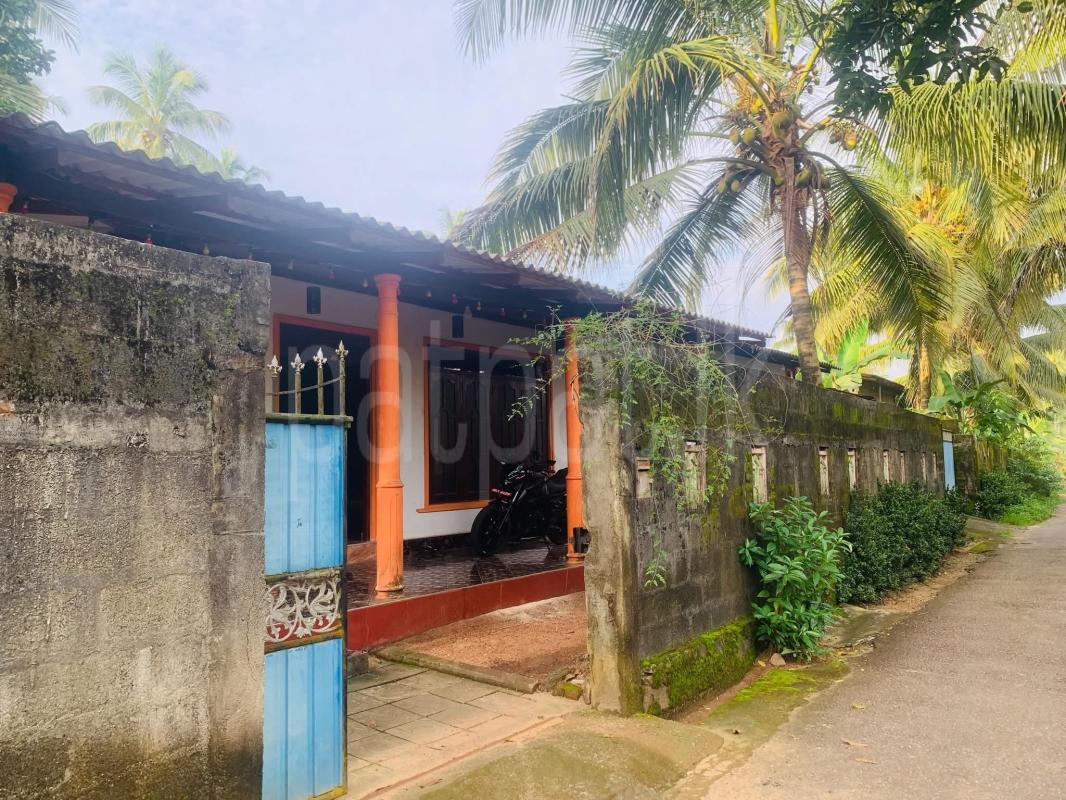 House for Sale in Henegama