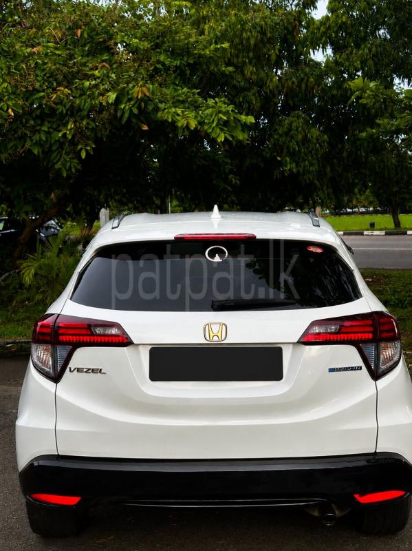 Honda Vezel 2015 - பயன்படுத்தப்பட்டது SUV sale in Sri Lanka - patpat.lk