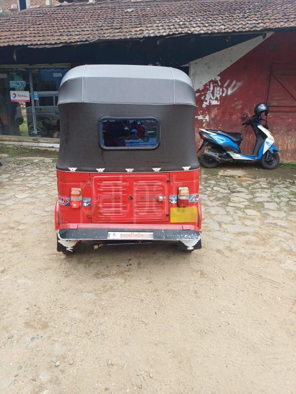 Bajaj Three Wheel 2007 - பயன்படுத்தப்பட்டது முச்சக்கர வண்டி sale in Sri Lanka - patpat.lk