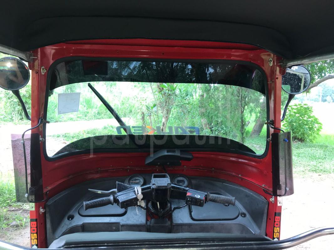 Bajaj Three Wheel 2011 - Used Three wheeler sale in Sri Lanka - patpat.lk