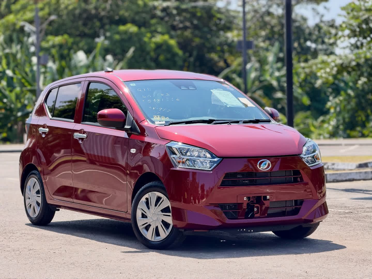 Daihatsu Mira 2024 - අලුත් කාර් sale in Sri Lanka - patpat.lk