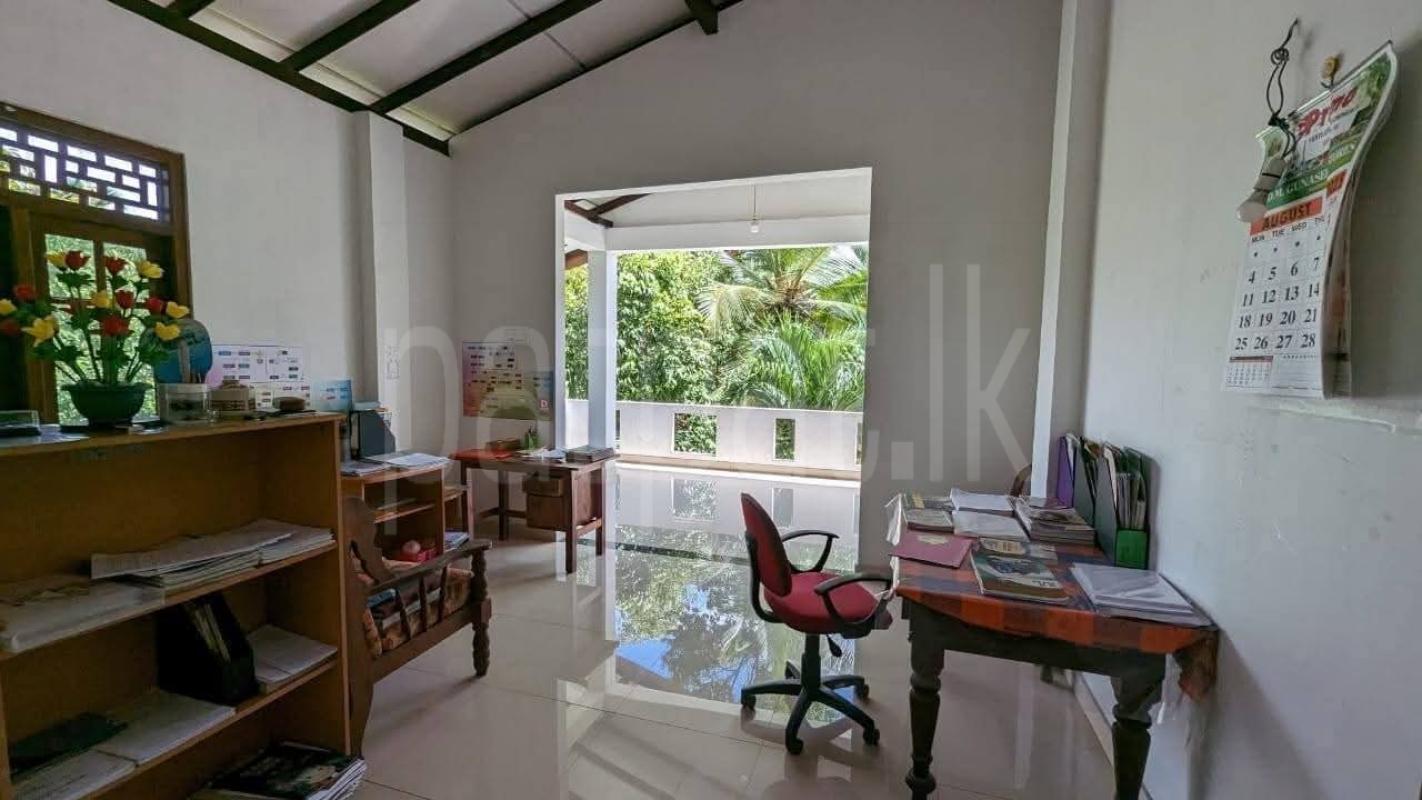 House for Sale in Veyangoda
