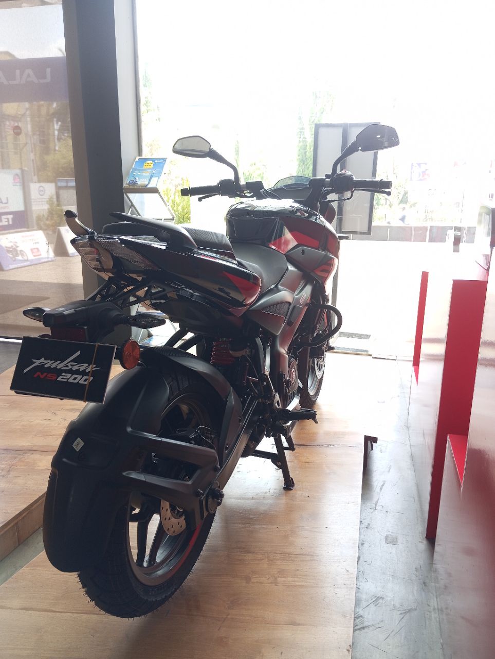 Bajaj Pulsar 2025 - Brand New Bike sale in Sri Lanka - patpat.lk