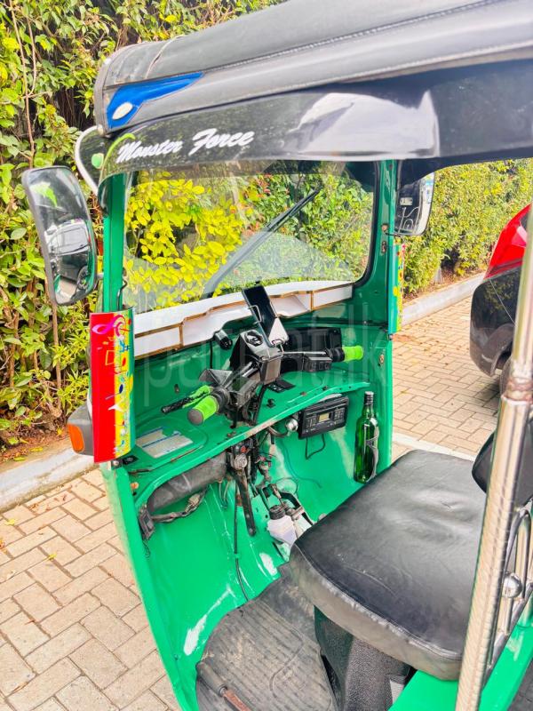 Bajaj Three Wheel 2007 - பயன்படுத்தப்பட்டது முச்சக்கர வண்டி sale in Sri Lanka - patpat.lk