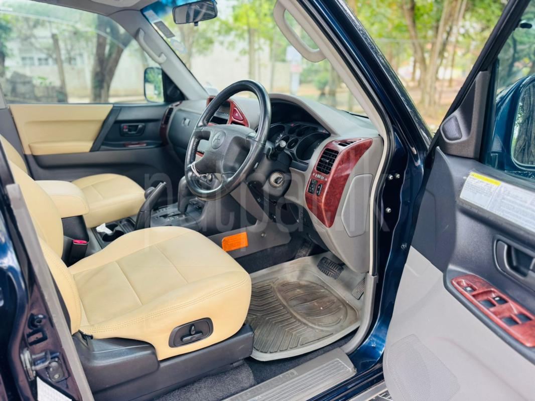 Advertisement image 6